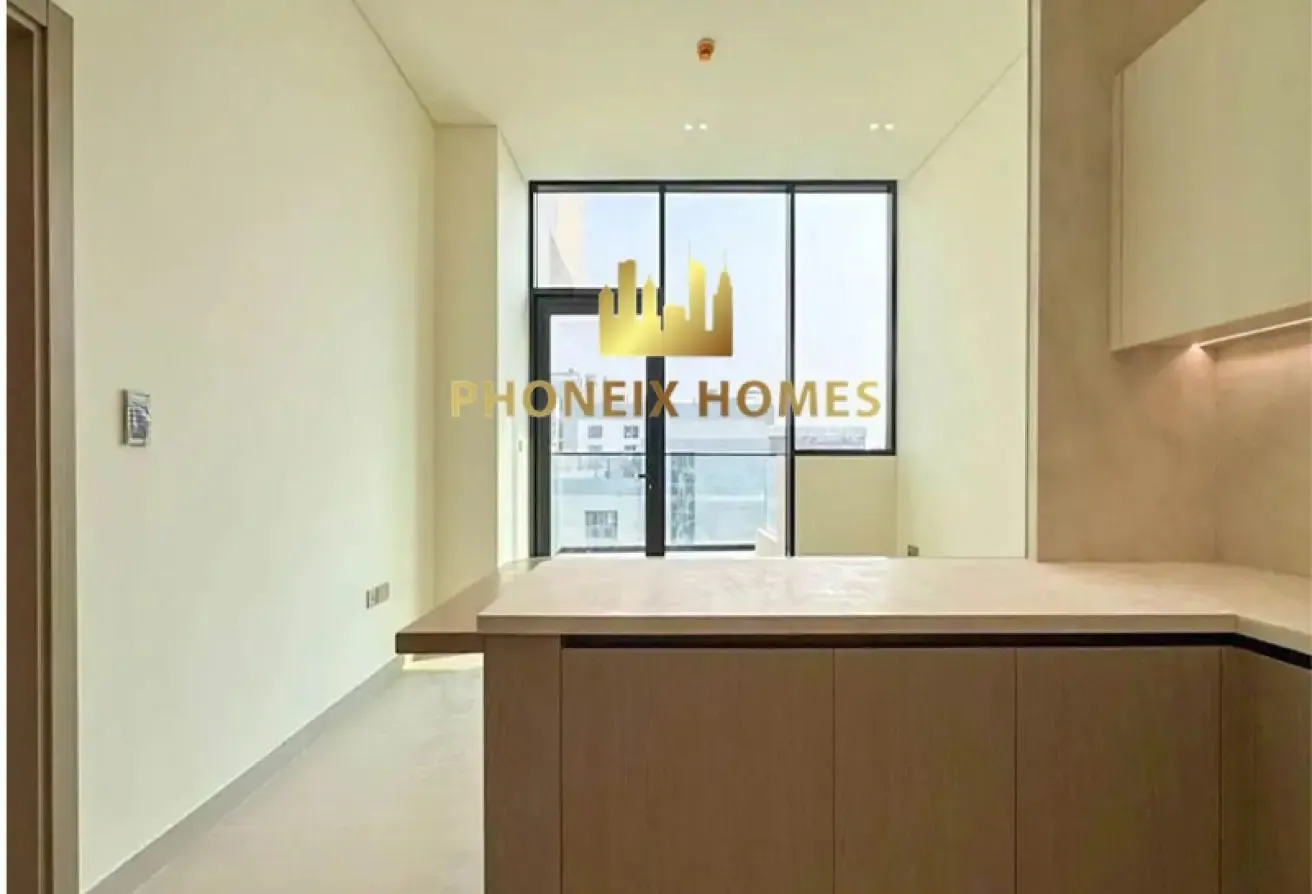 Higher floor | Private Pool | Luxury Finishing
