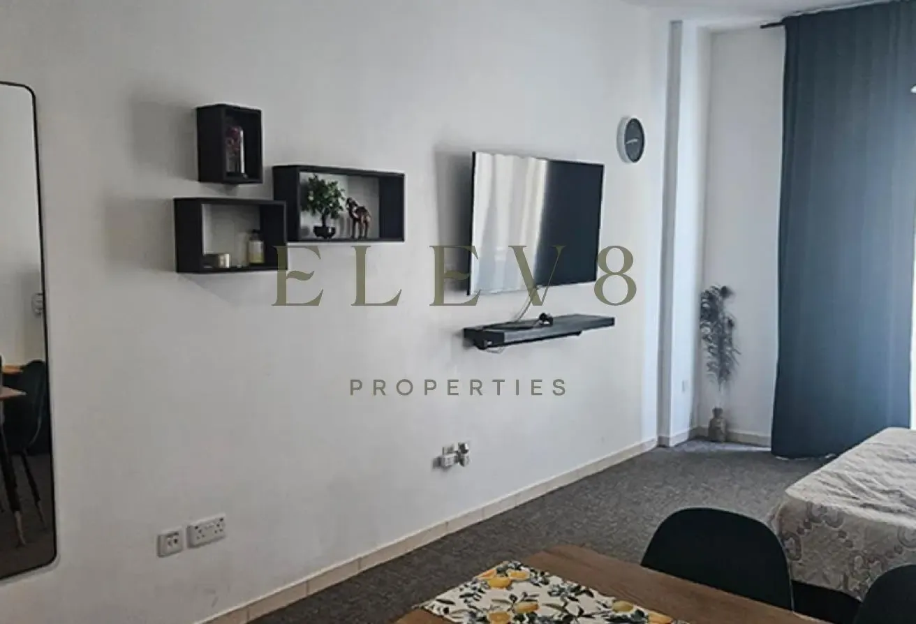 Spacious Studio | Prime Location | Lago Vista