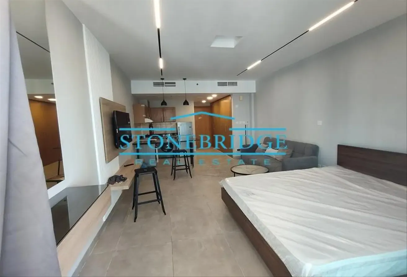 Upgraded | Fully Furnished | Spacious | Pool View