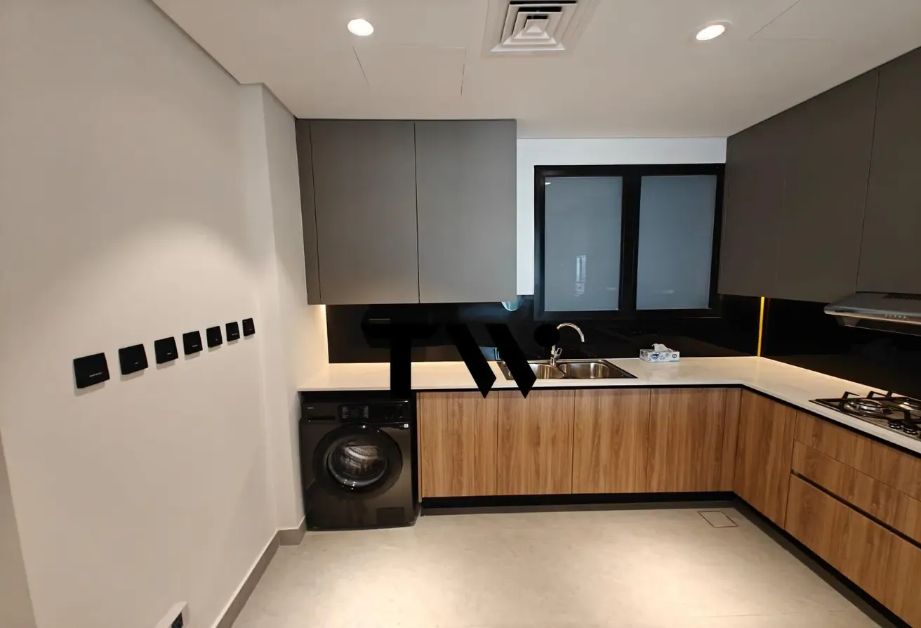 Ready to Move In | Furnished | Spacious 1BHK