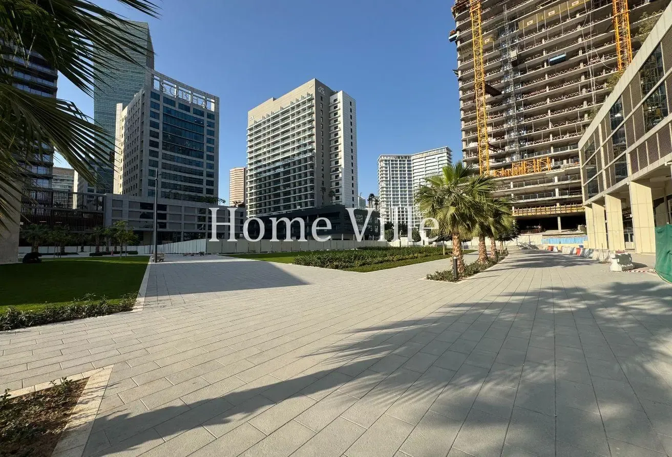 Ready and Vacant I Prime Location I Park View