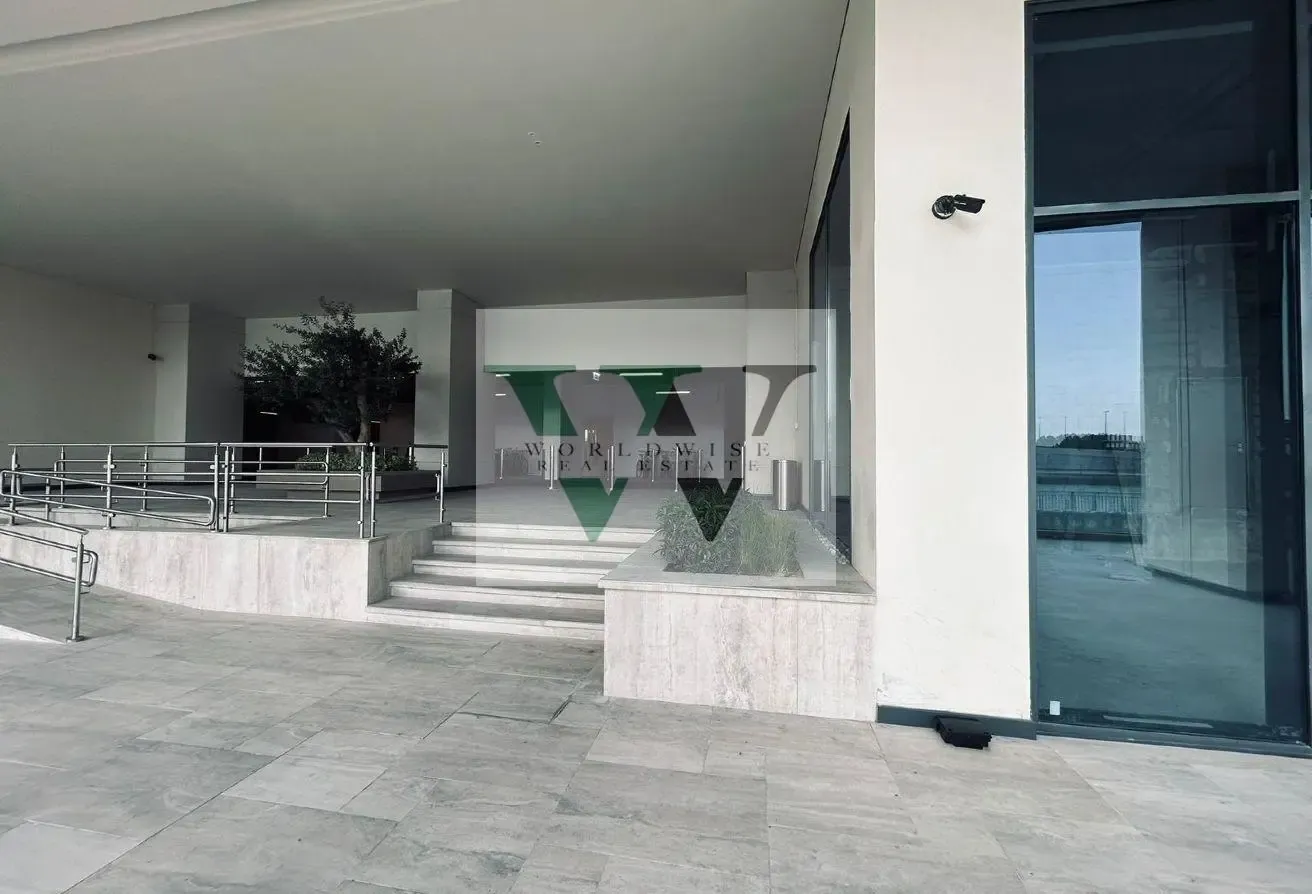 Waterfront retail | huge layout |  new building