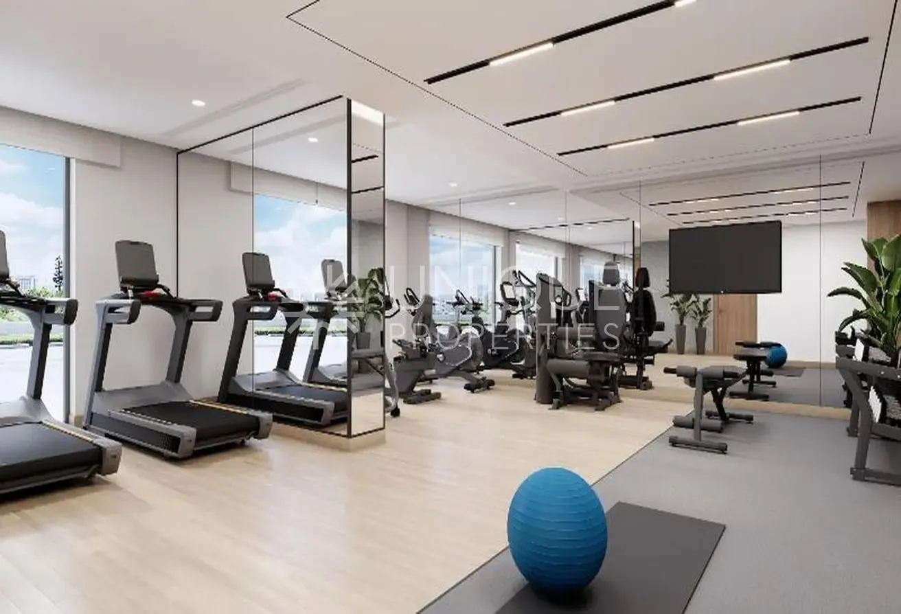 Prime Retail Investment | High ROI Potential | JVC