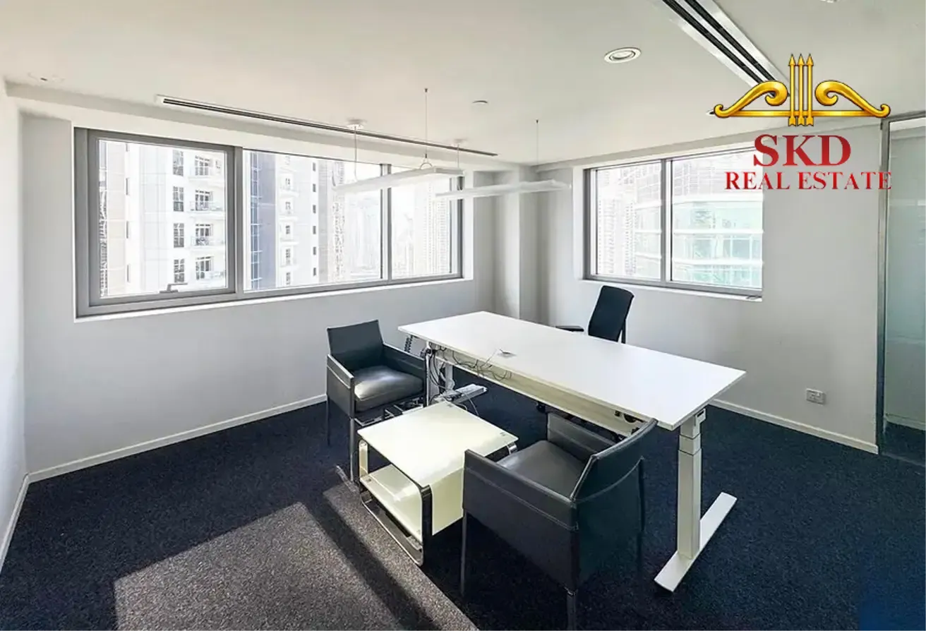 Office | Natural Light | City View | High floor