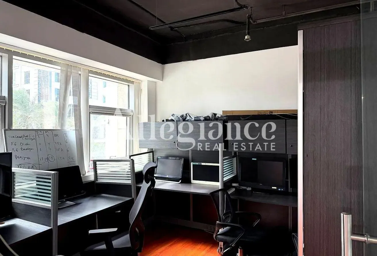 Spacious Office | 3 Parking | Prime Location