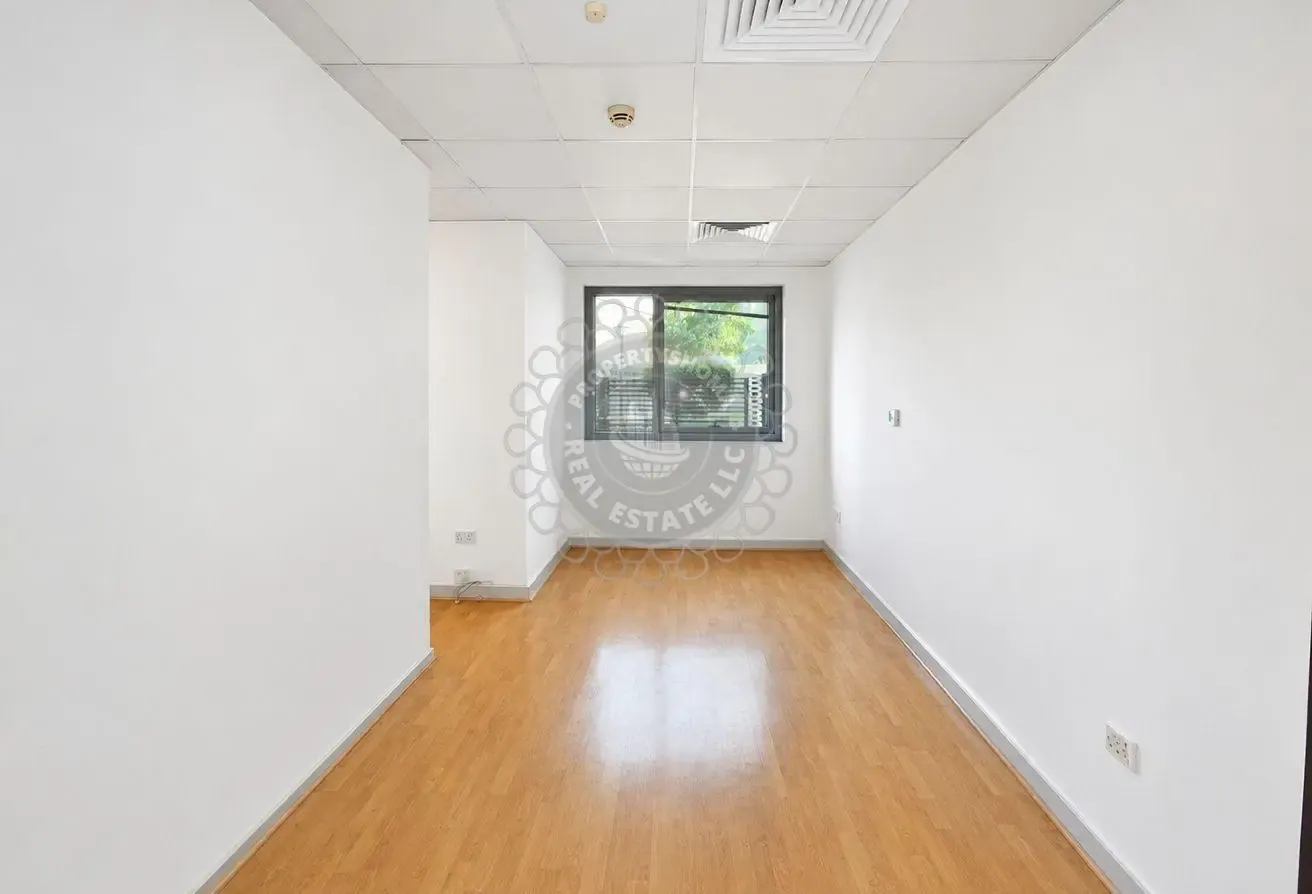 Fully Fitted | Great Investment | location
