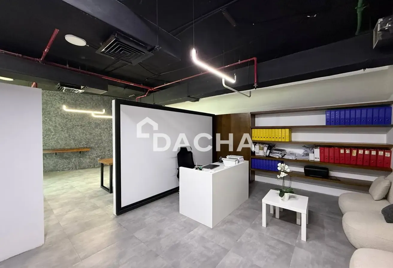 Fitted | Canal Views | Vacant in September