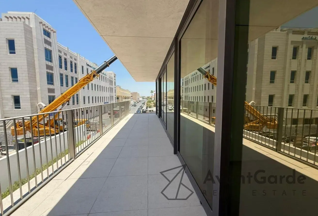 Luxury 4BR Apartment| Eden House Canal|Best Price