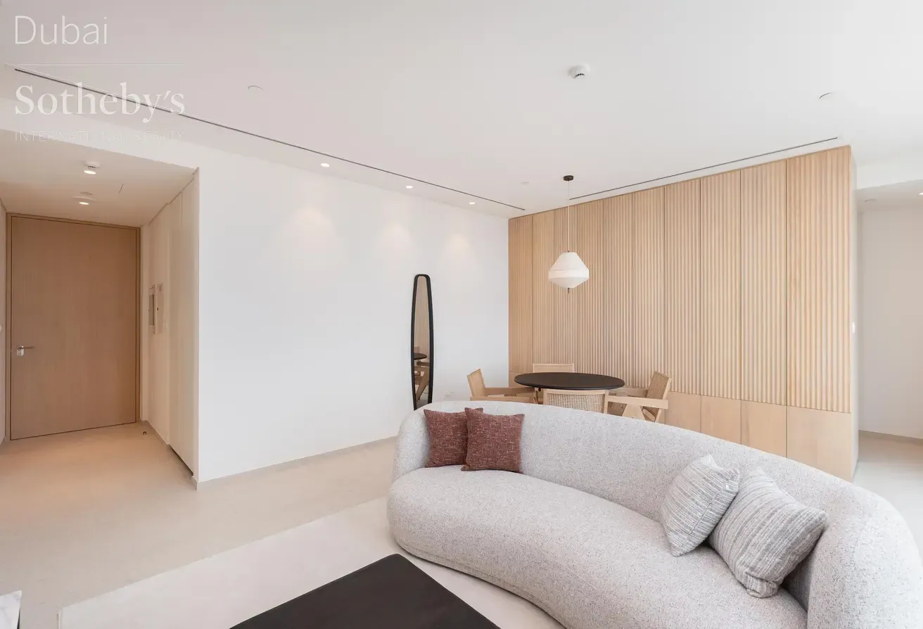 Turnkey Jumeirah Apartment With Burj Khalifa Views