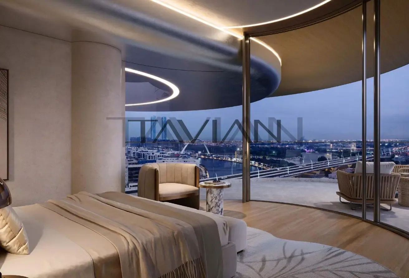 Foster+Partner Design, Both Canal and City View