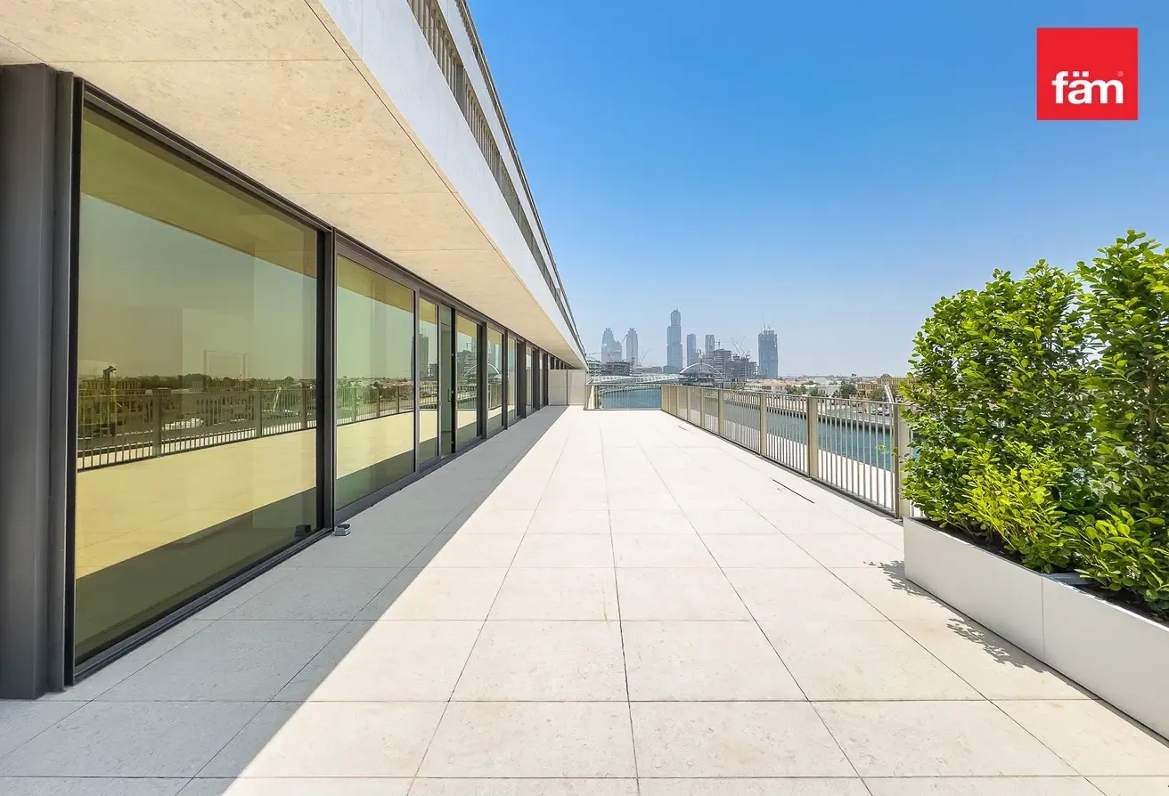 Biggest 3br | Huge Terrace| Full Canal & Sea Views