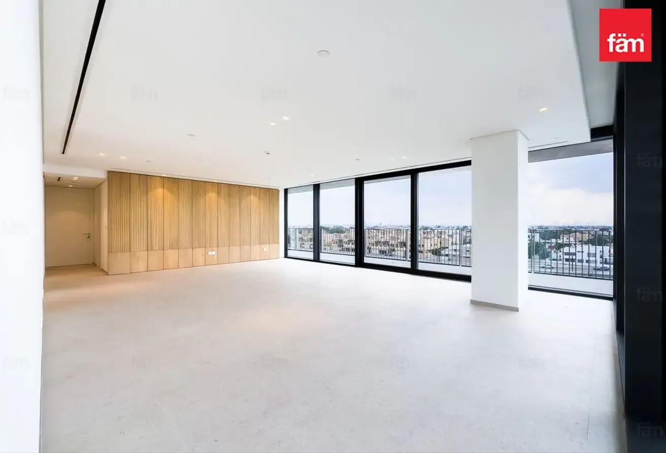 Negotiable | Best Views | High Floor | Corner