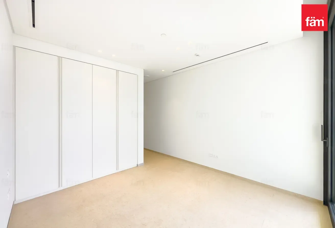 Negotiable | Best Views | High Floor | Corner