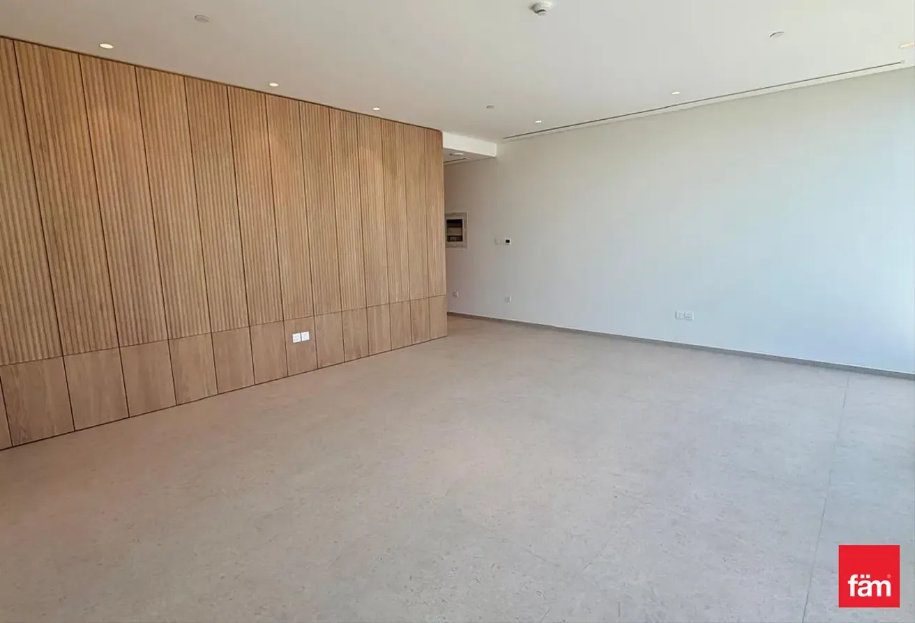 Biggest 1 Bed | Burj View | Negotiable