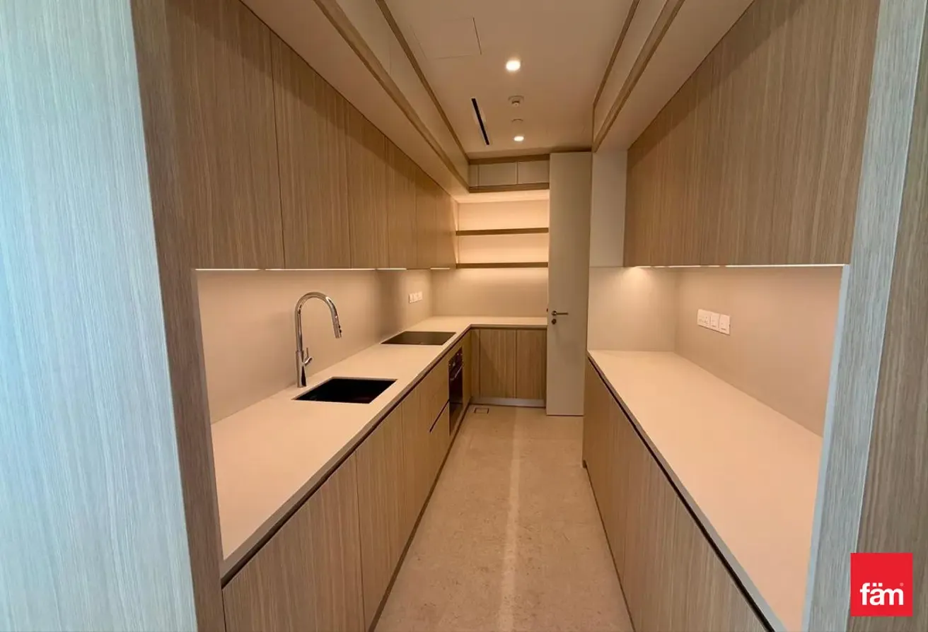 Biggest 1 Bed | Burj View | Negotiable