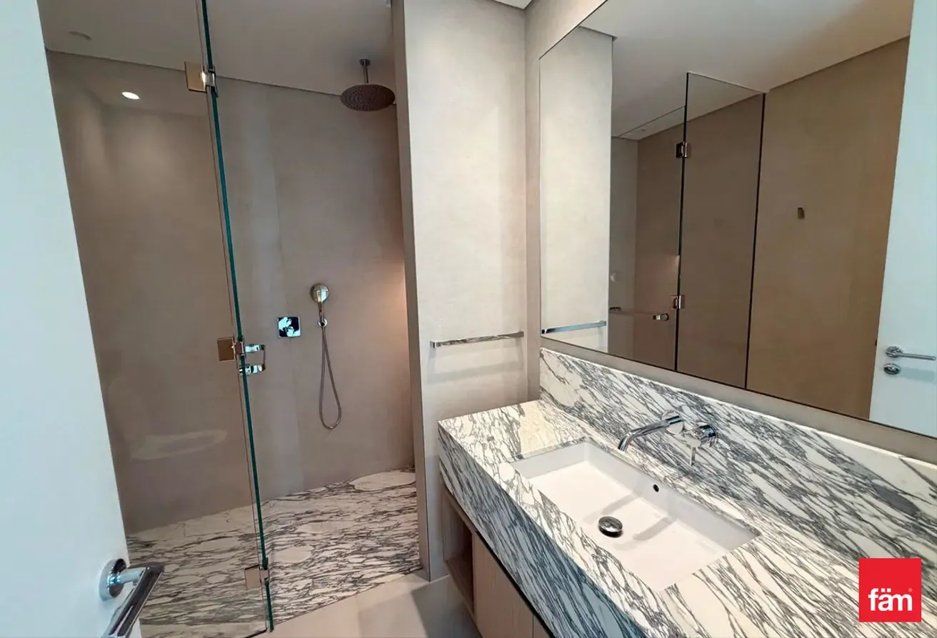 Biggest 1 Bed | Burj View | Negotiable