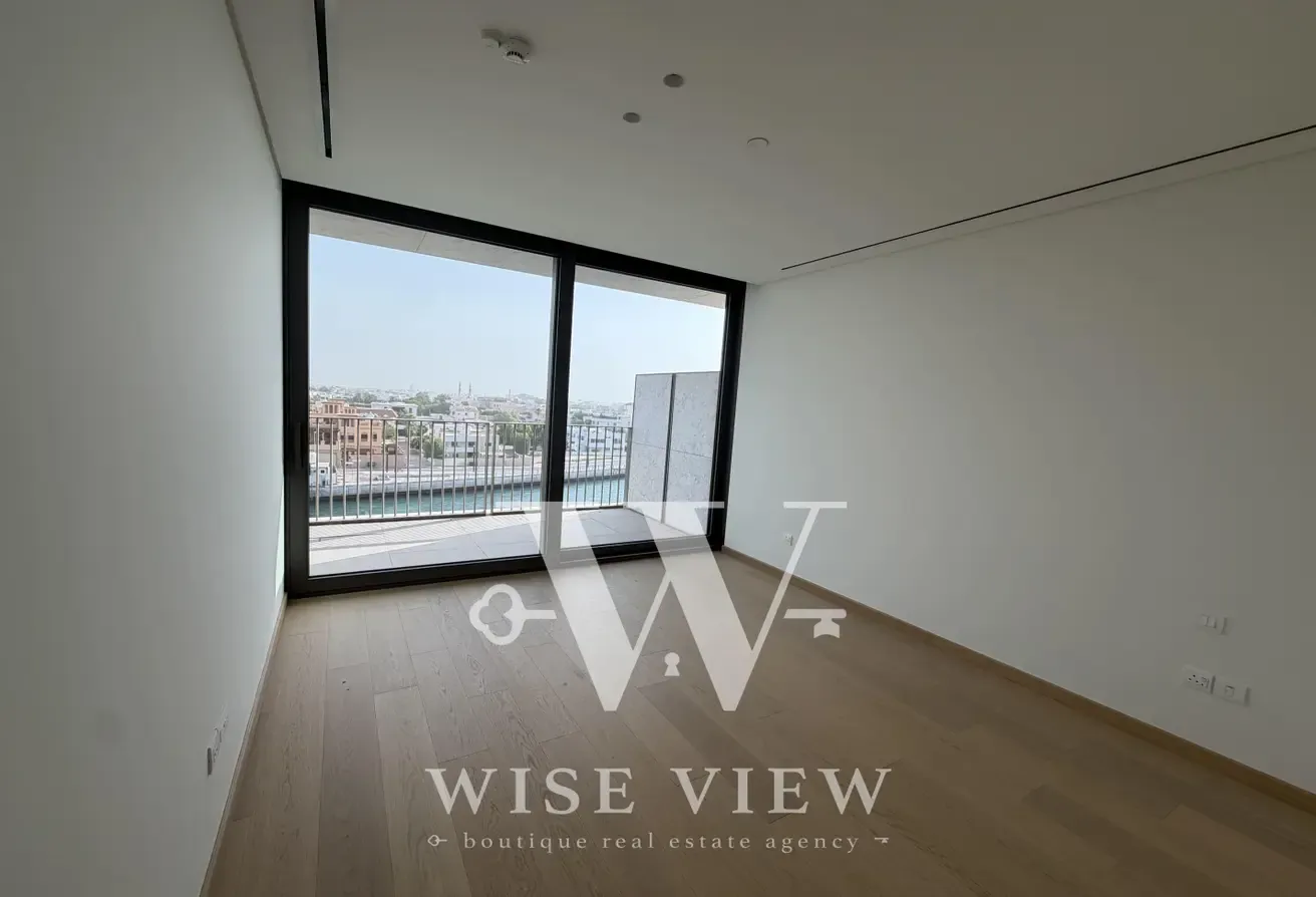 Canal View | Large Balcony | Prime Location