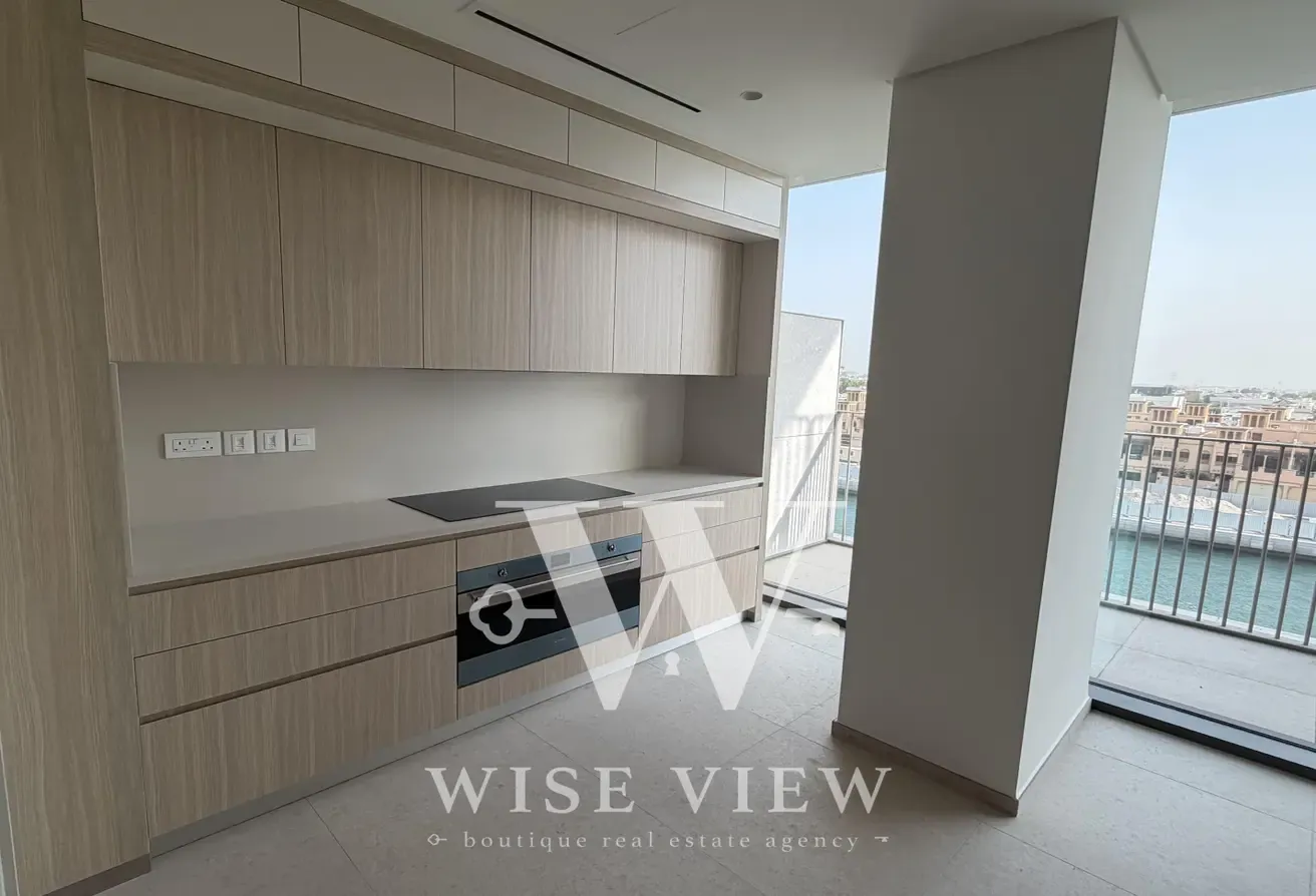 Canal View | Large Balcony | Prime Location