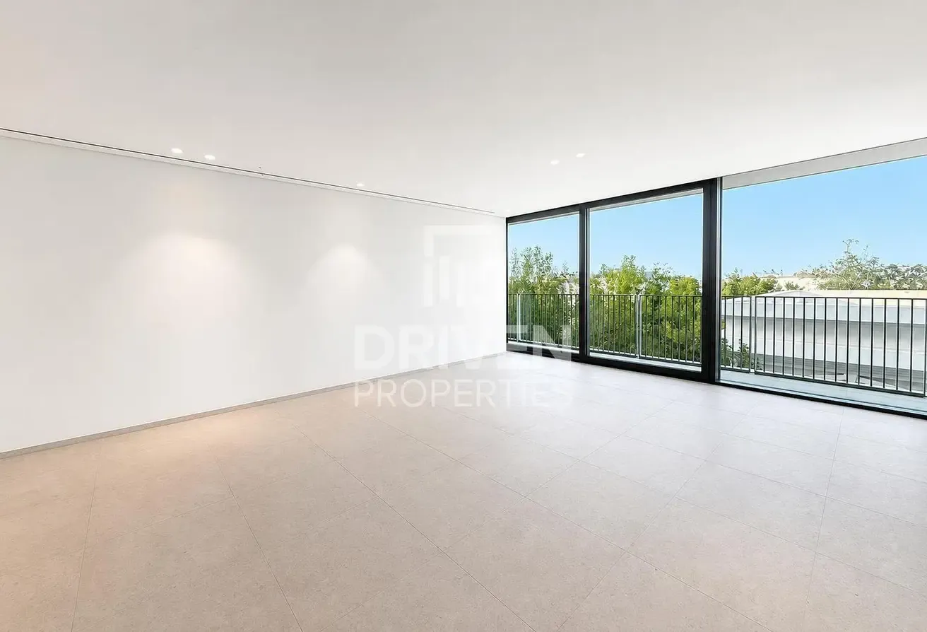 Billionaire Row | Skyline View | Great Location