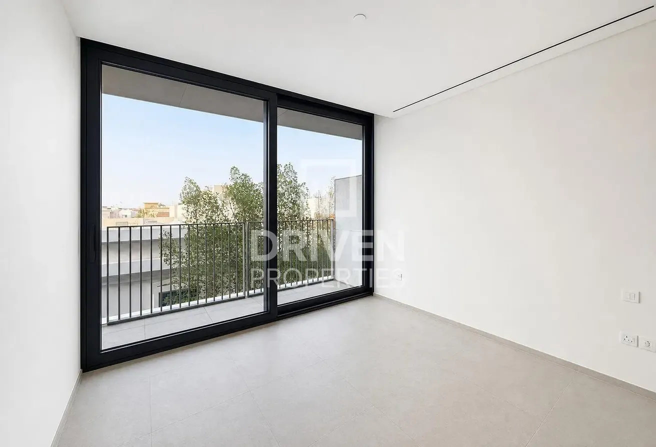 Billionaire Row | Skyline View | Great Location