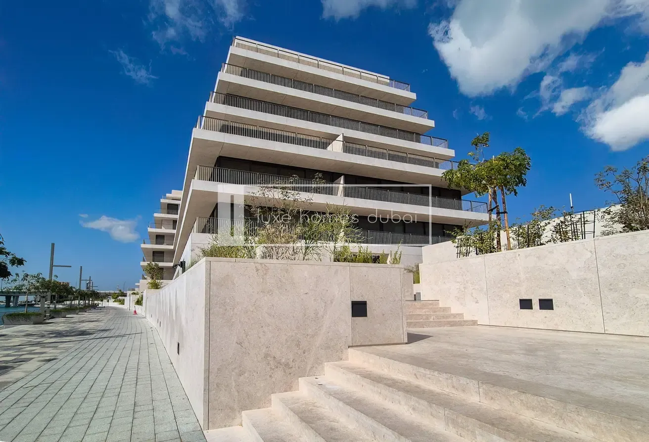 EXCLUSIVE | LUXURY 1BR | HIGH FLOOR