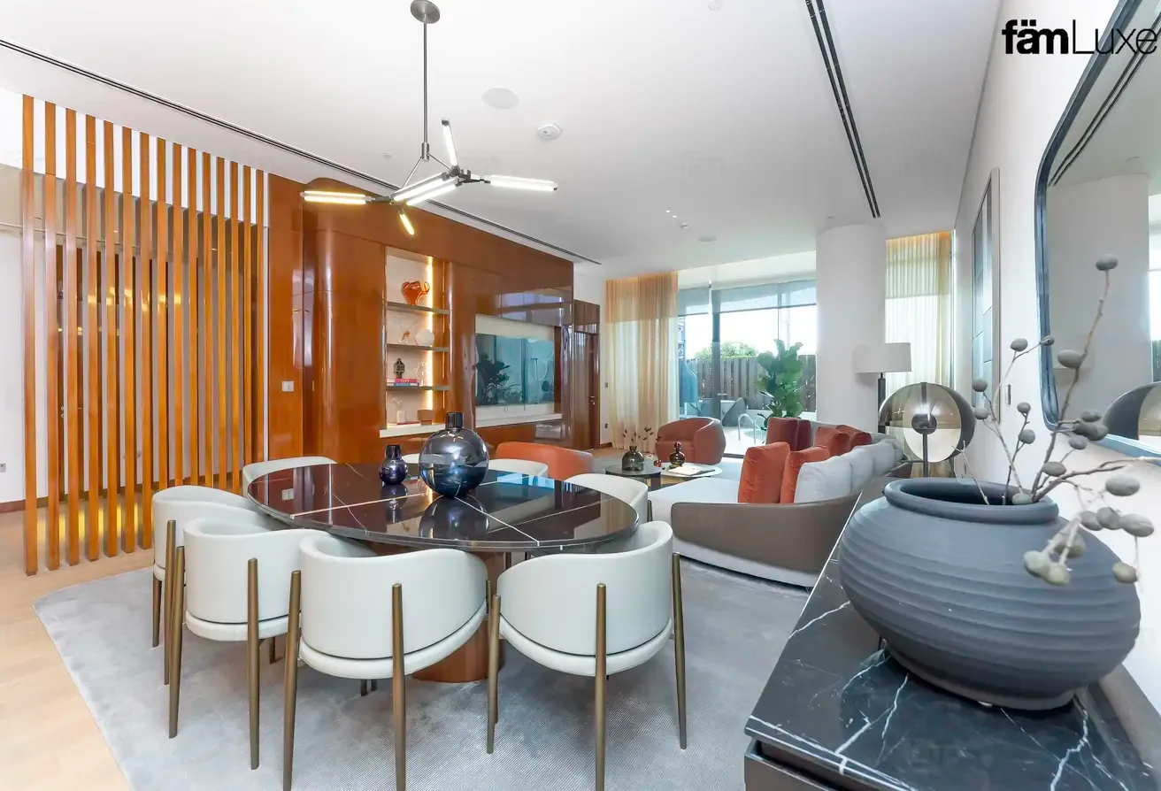 Sophisticated waterfront living by Mr.C