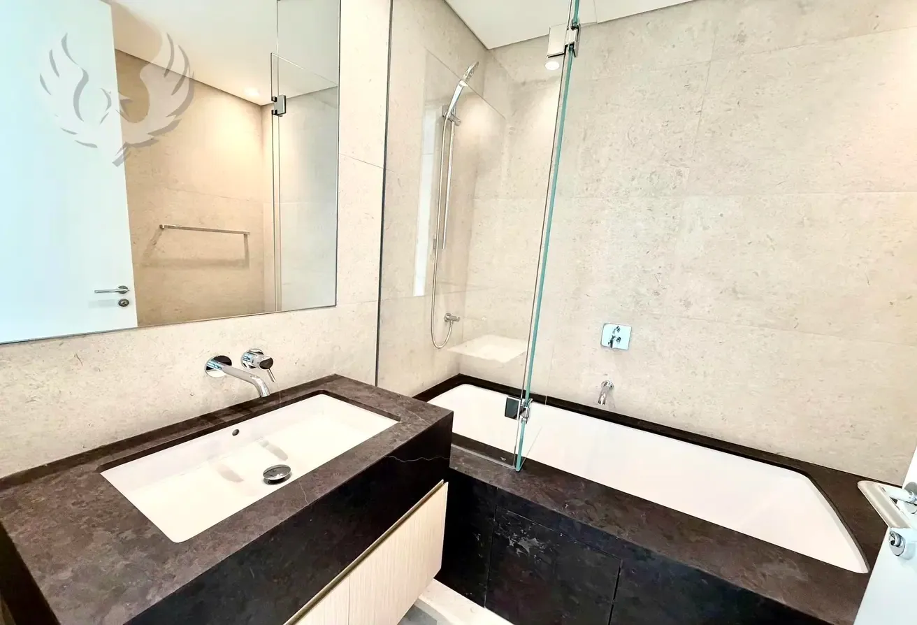 Direct Canal View | Low Floor | Large Terrace
