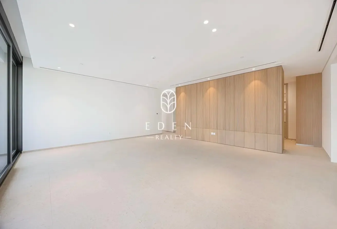 3BR + Maids | Skyline View | Prime Location