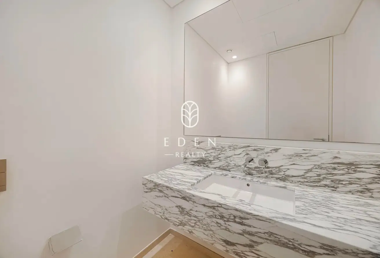 3BR + Maids | Skyline View | Prime Location
