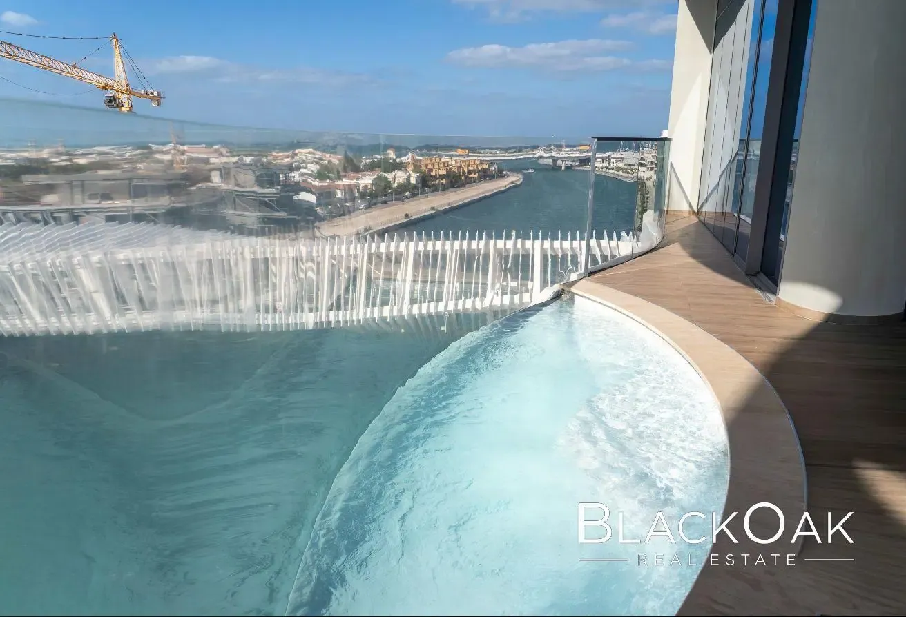 Luxury 3BR | Canal Front | Burj Al Arab & Sea View