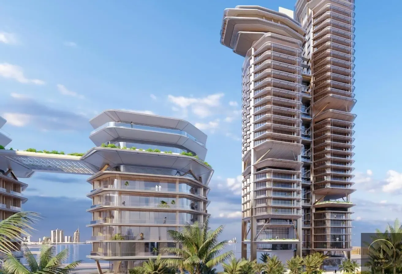 Exclusive Half Floor, Private Beach, 270° Sea View