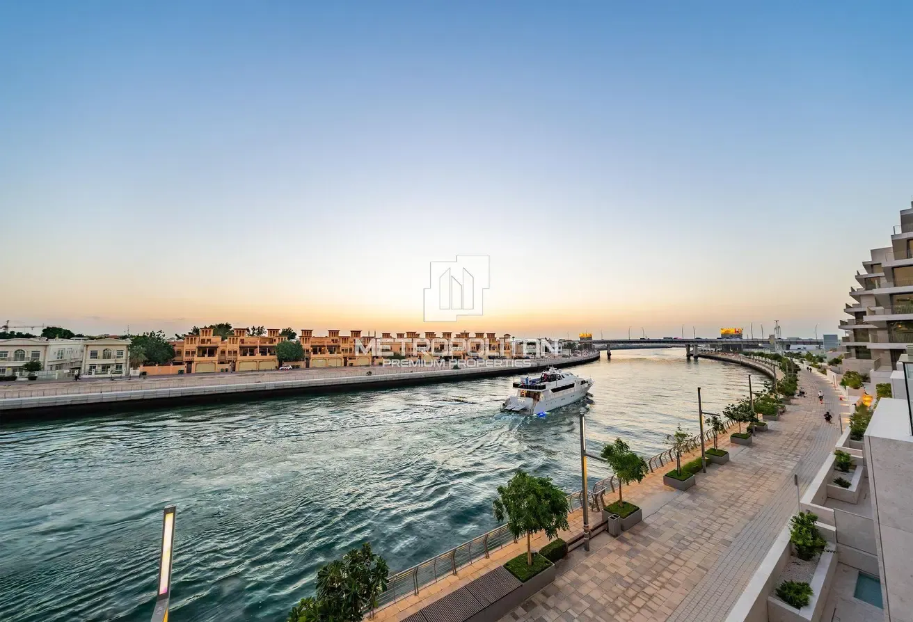 Ready to Move In | Waterfront Living