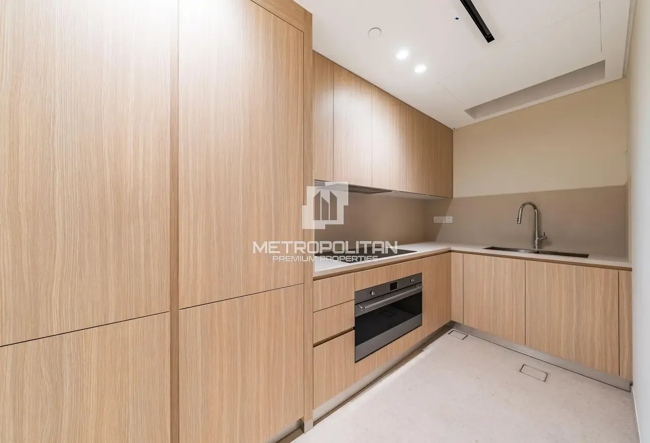 Ready to Move In | Waterfront Living