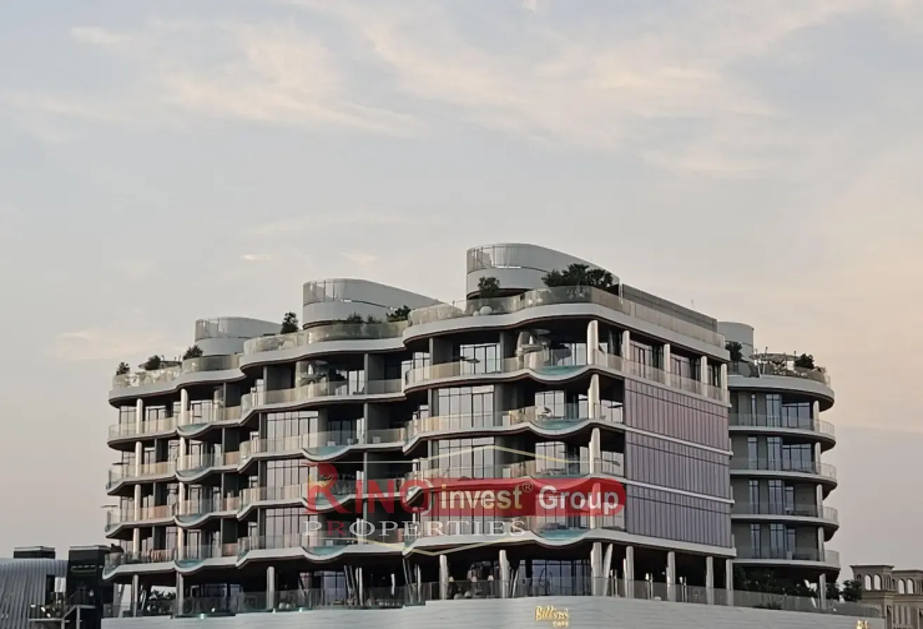 MR. C Penthouse| Iconic Waterfront Living