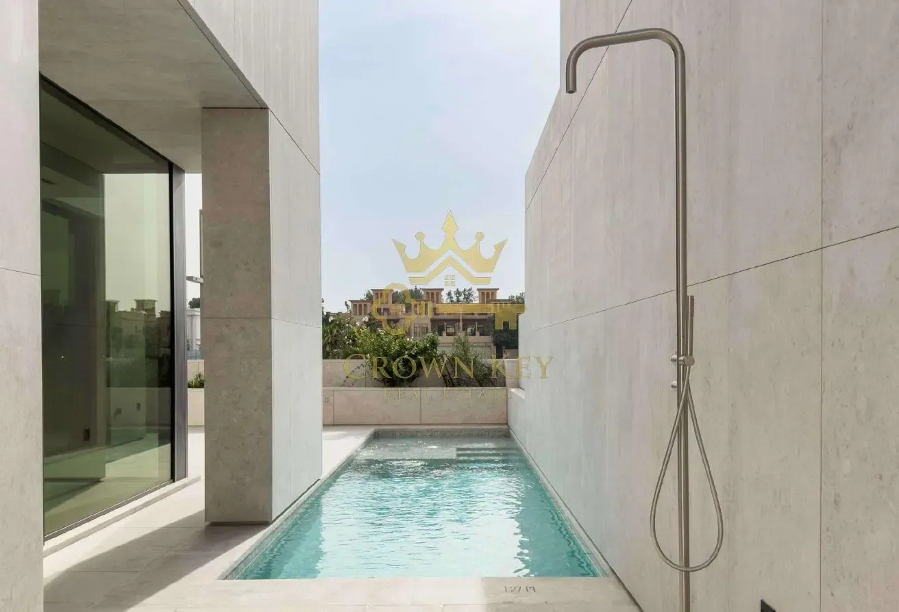 3BR Villa | Eden House The Canal | Pool & View