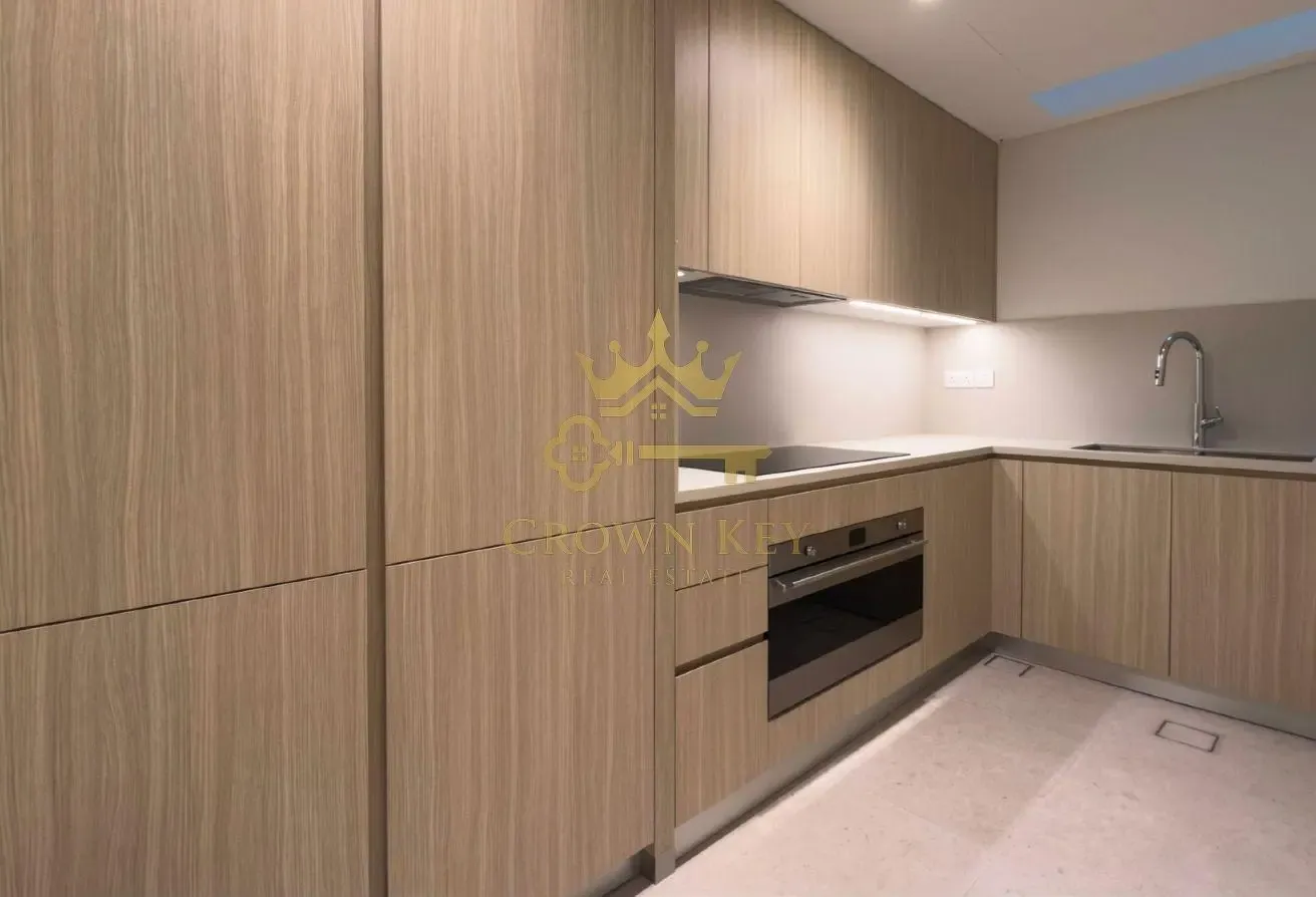 3BR Villa | Eden House The Canal | Pool & View