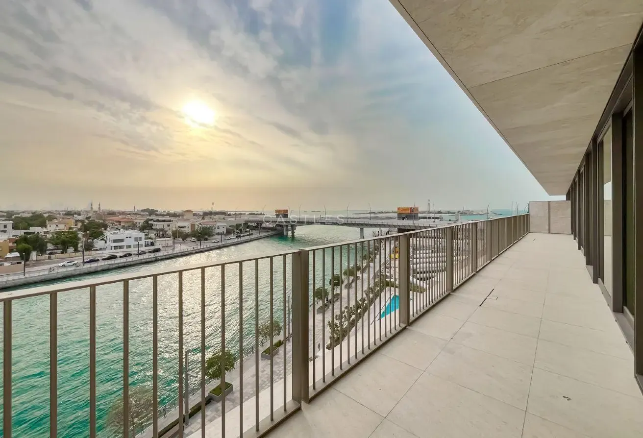Canal & Sea View | High-End Finishing | Waterfront