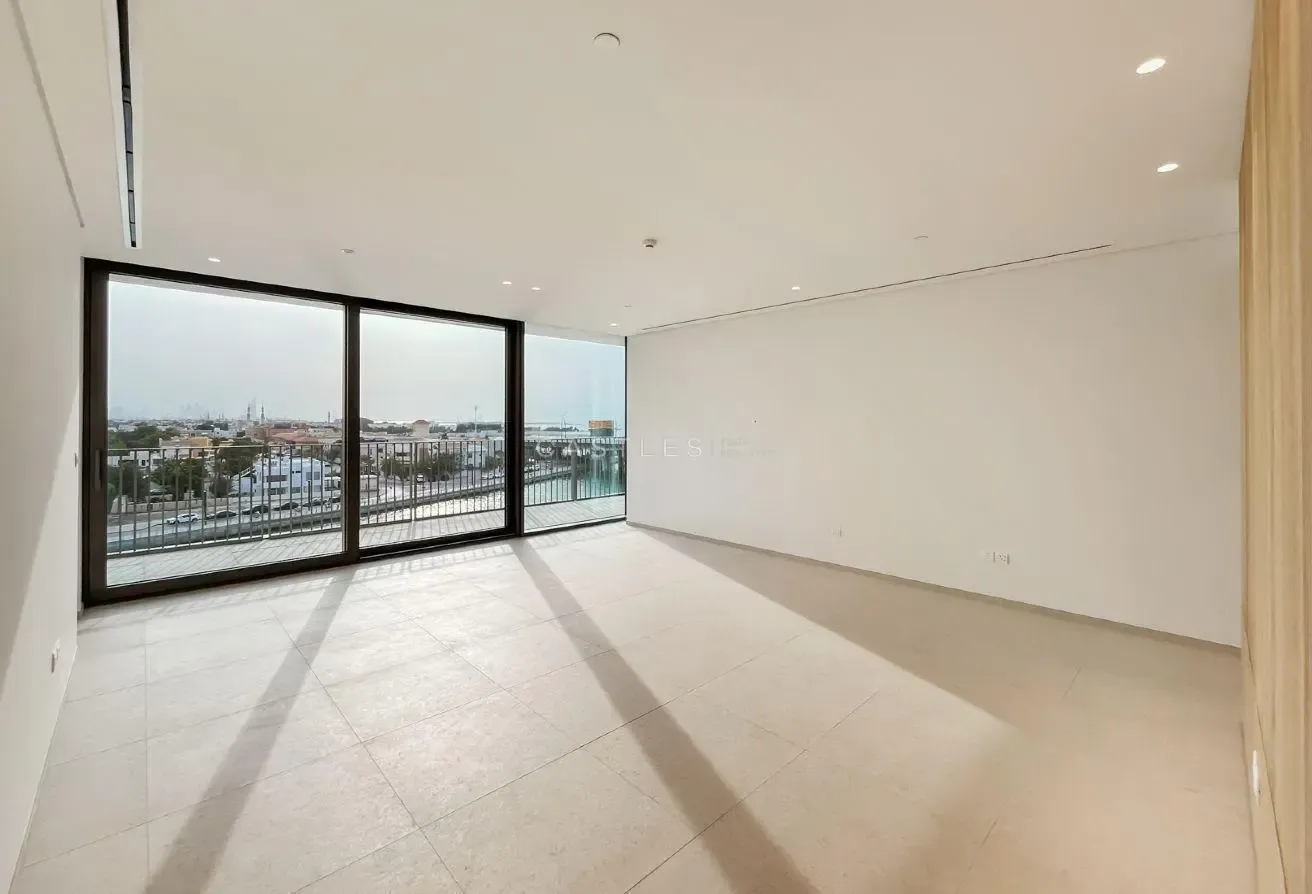 Canal & Sea View | High-End Finishing | Waterfront