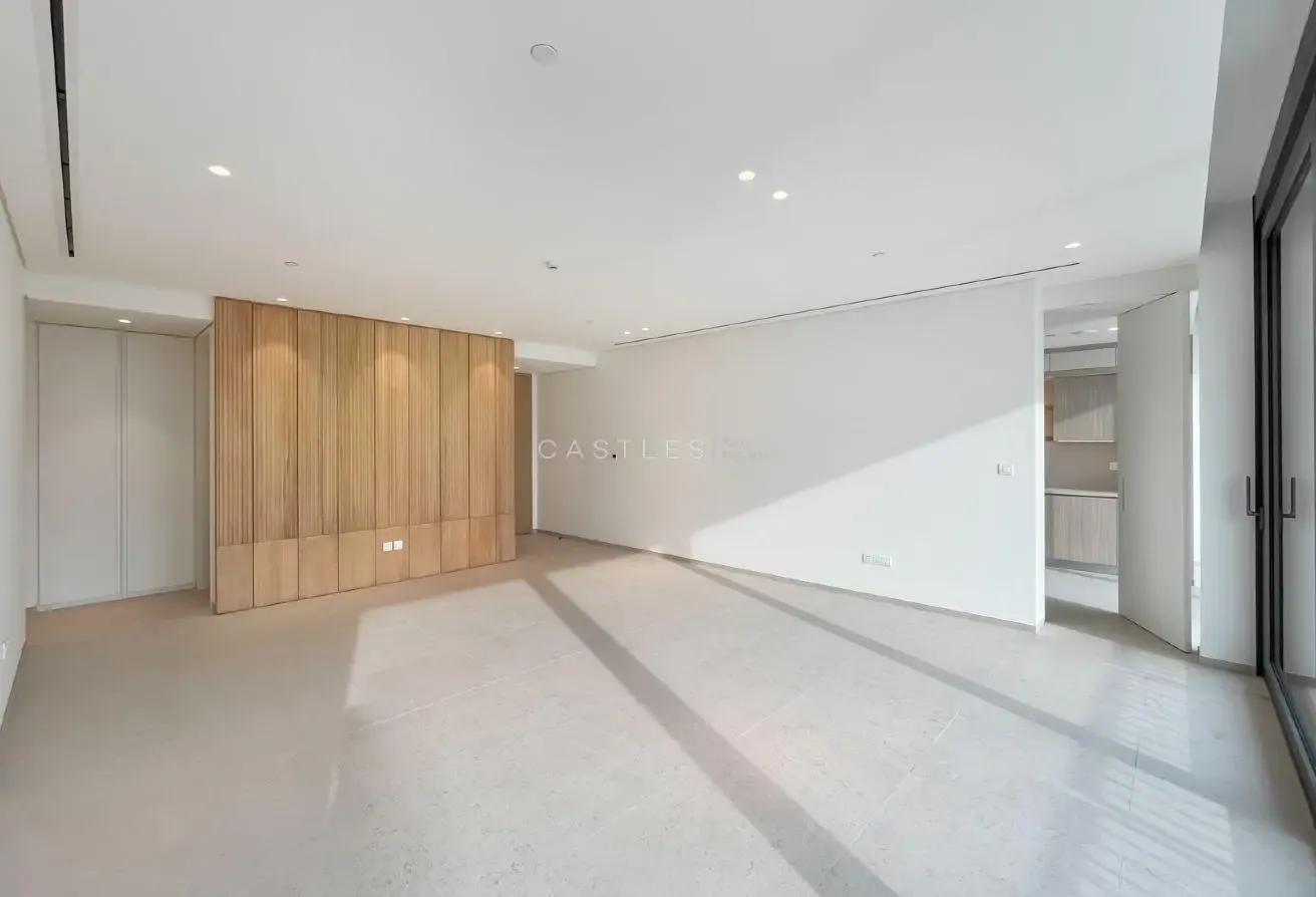 Canal & Sea View | High-End Finishing | Waterfront