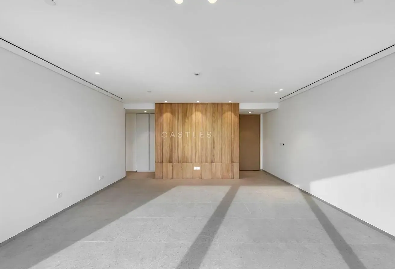 Canal & Sea View | High-End Finishing | Waterfront