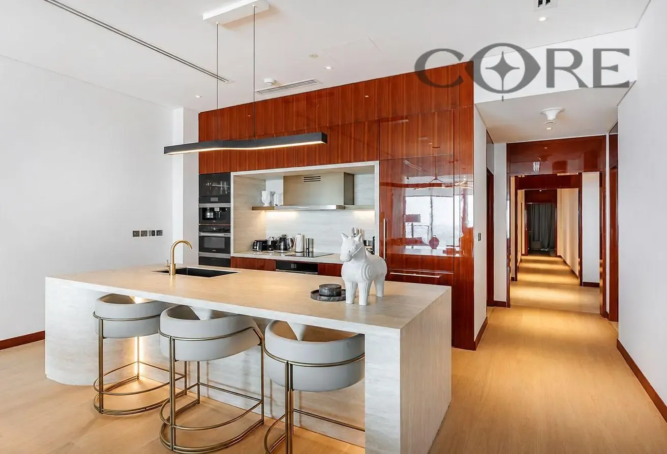 CANAL VIEW | HIGH FLOOR | CIPRIANI ELEGANCE