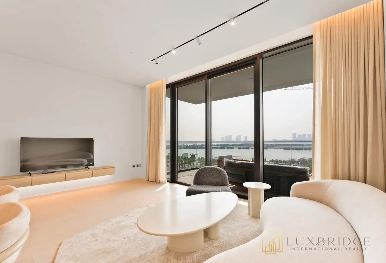 Exclusive | Branded Residences | Open Skyline View