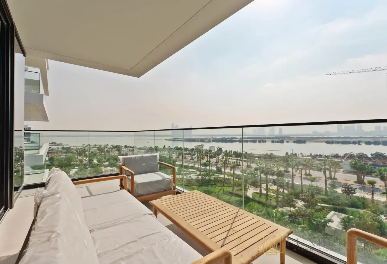 Exclusive | Branded Residences | Open Skyline View