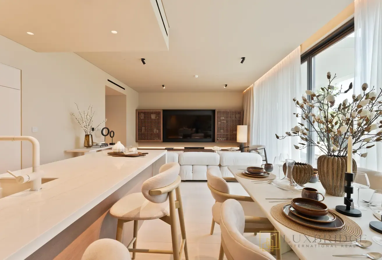 Big Layout | Fully Furnished | Creek View