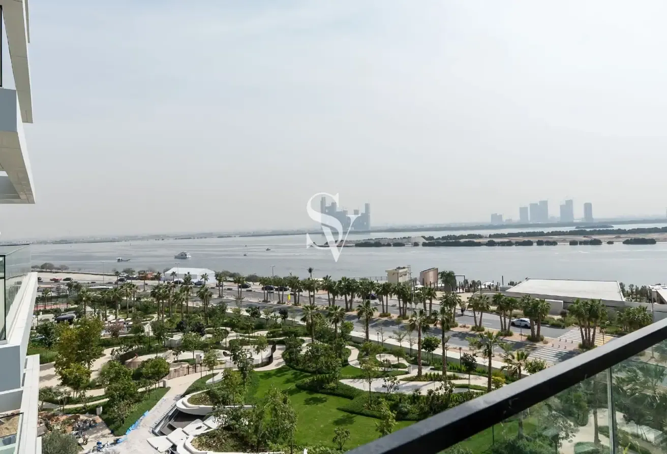 Waterfront 2-Bedroom |Unrivalled Views |Furnished