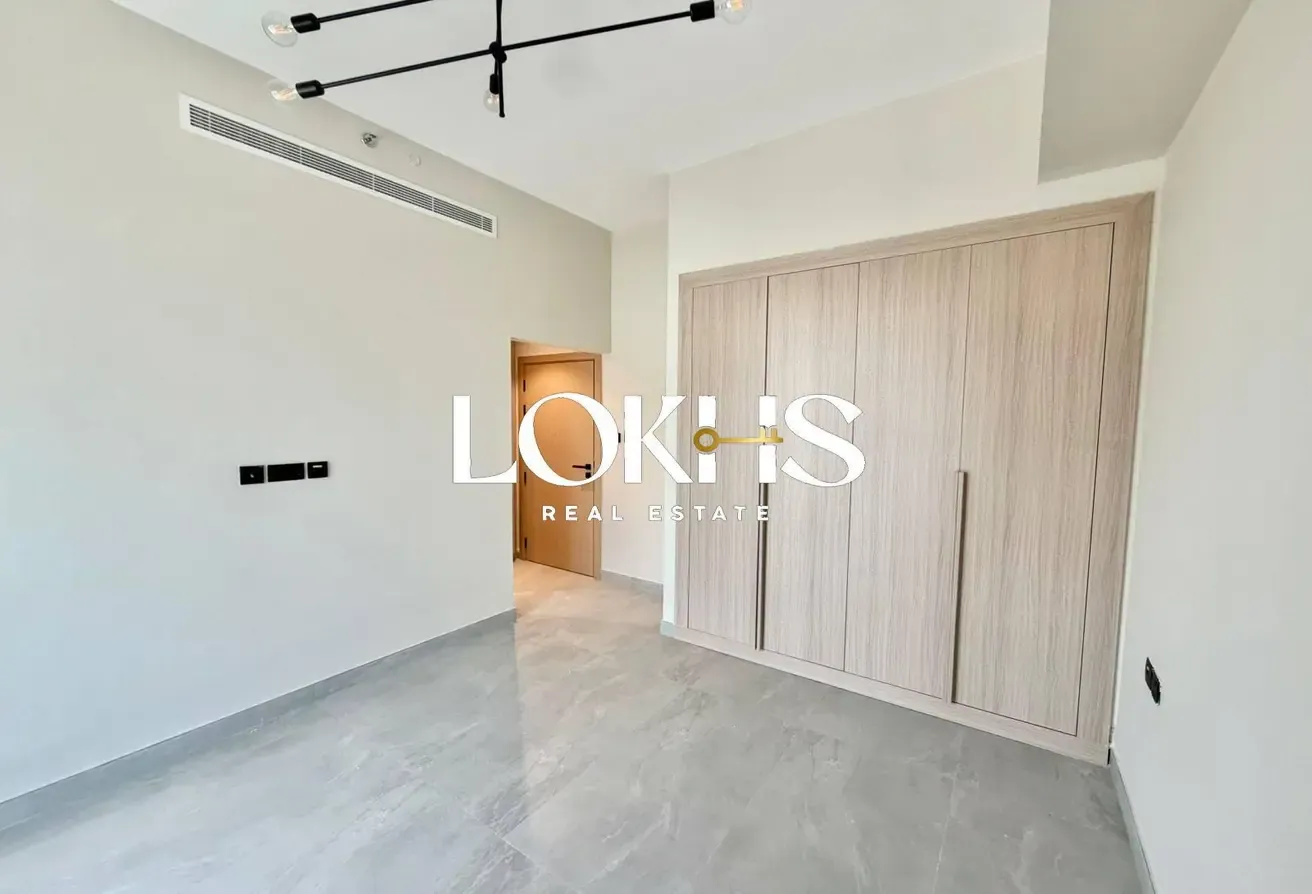 Brand New I Semi Furnished I Park View