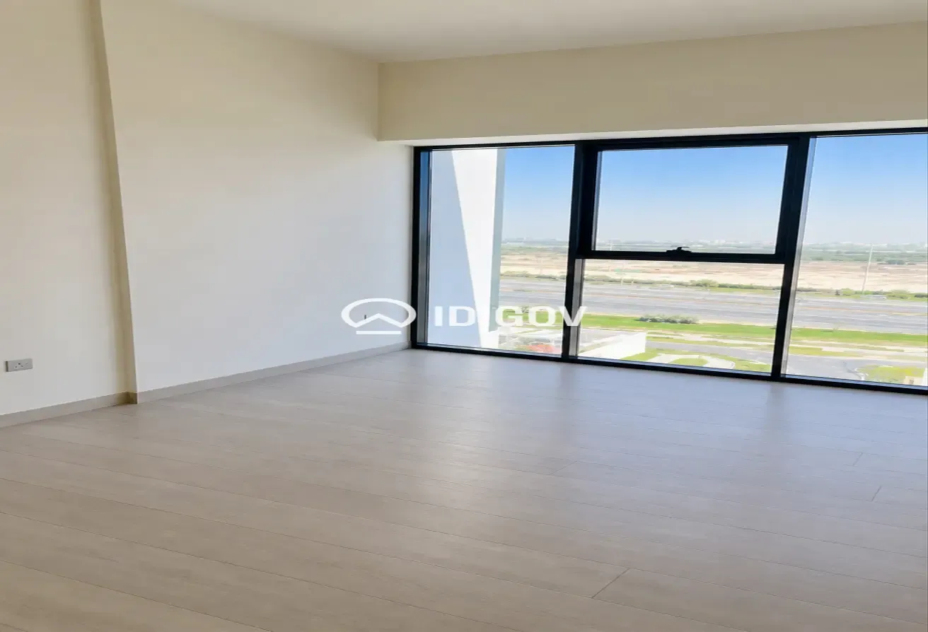 Semi Furnished | Spacious | Mid Floor