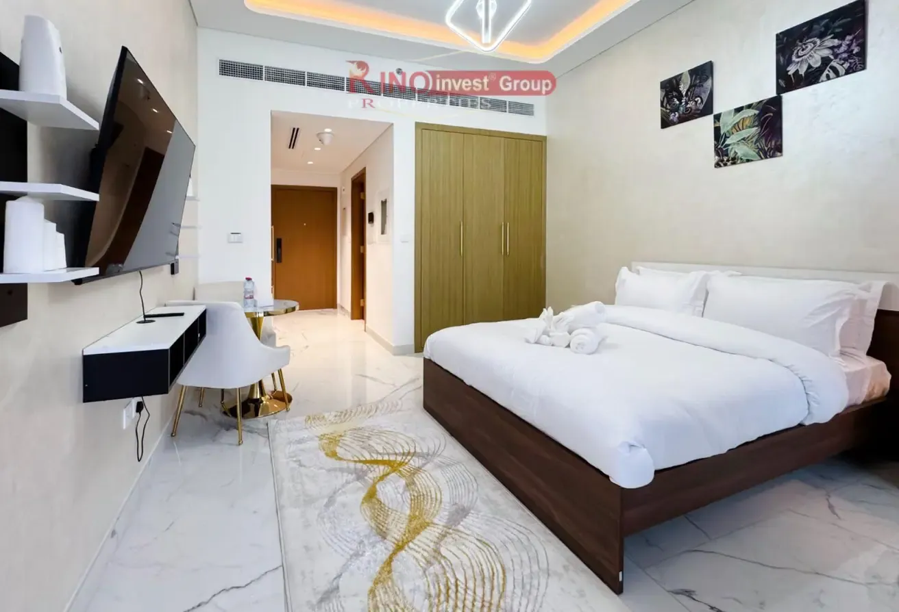 Furnished Studio | Bright and Cozy | Smart Home