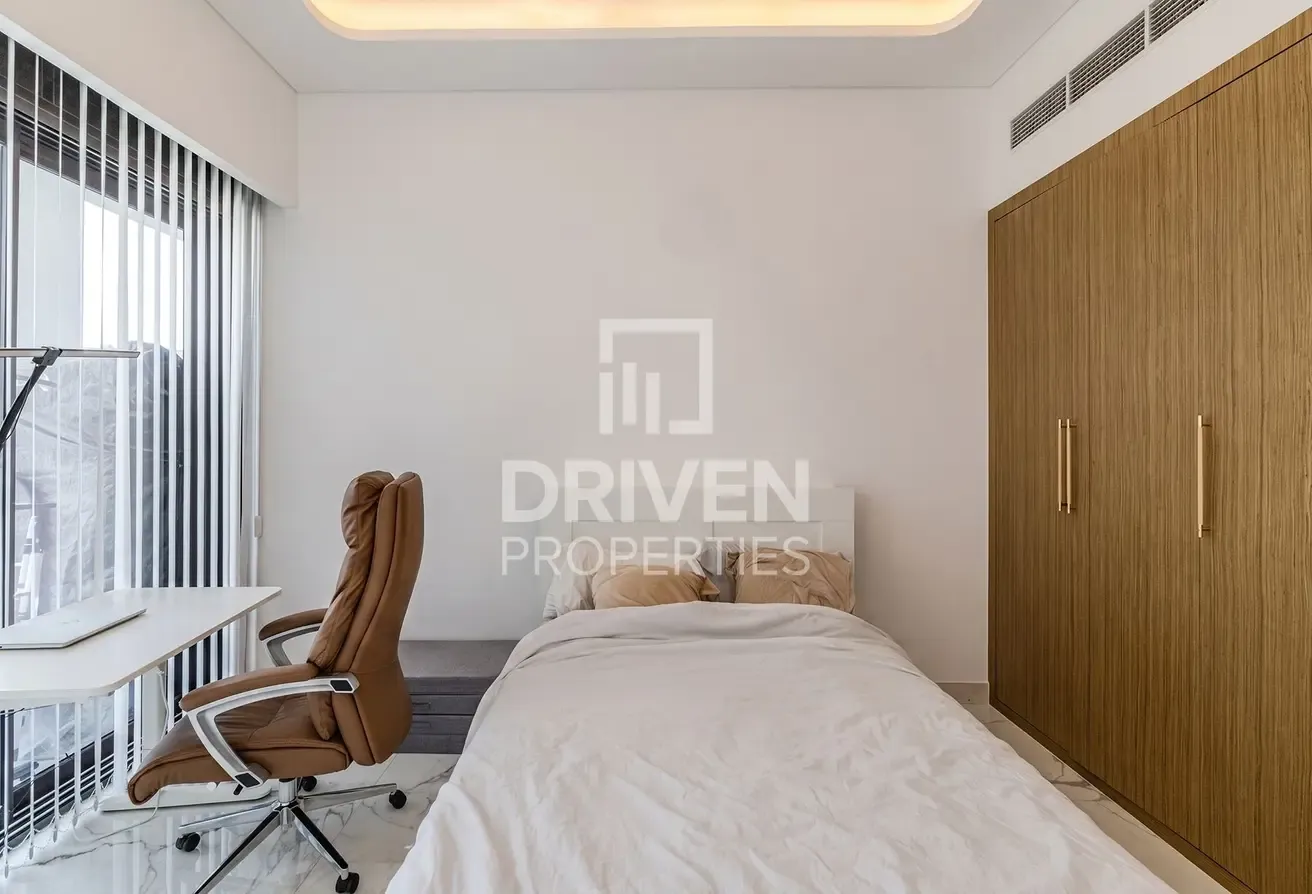 Modern Studio | Demanded Area | High ROI