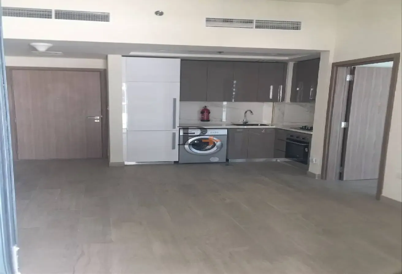 Premium 1bhk Apartment|High floor | Partial Lagoon | Prime Location